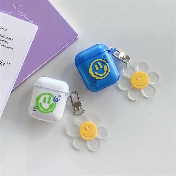 Smiling Daisy AirPods Cases