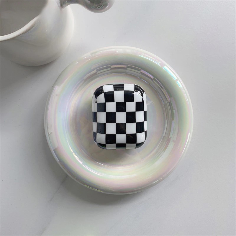 B&W Chess Cases for AirPods