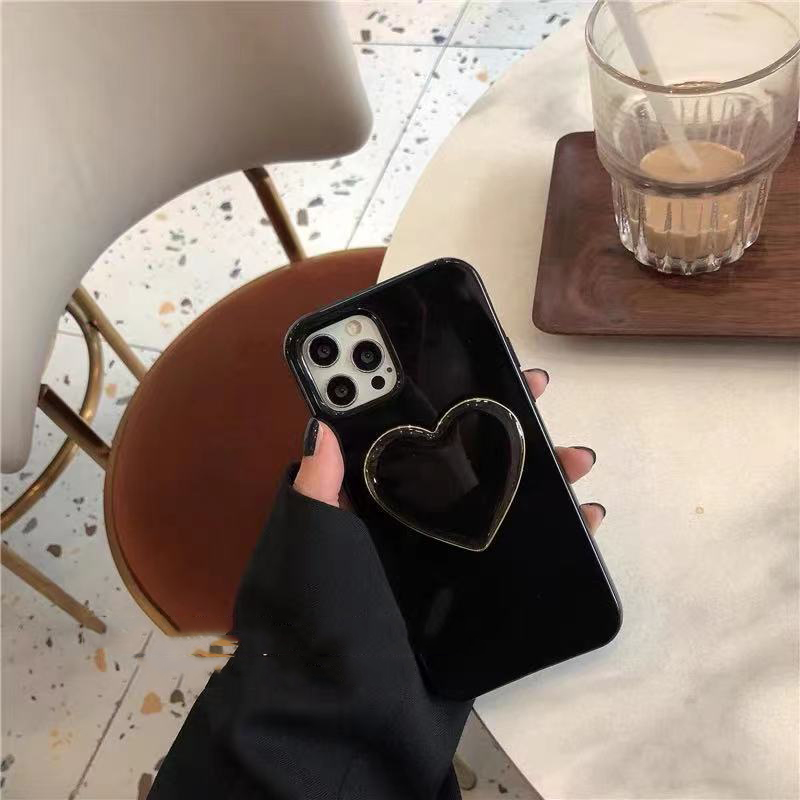 Sleek Black Heart iPhone 12 Pro Max Case