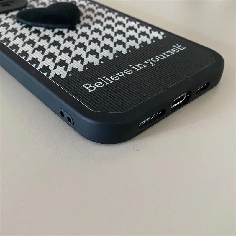 black & white houndstooth iphone case
