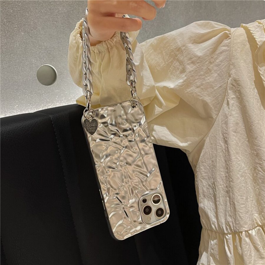 Metal Chain iPhone 13 Case