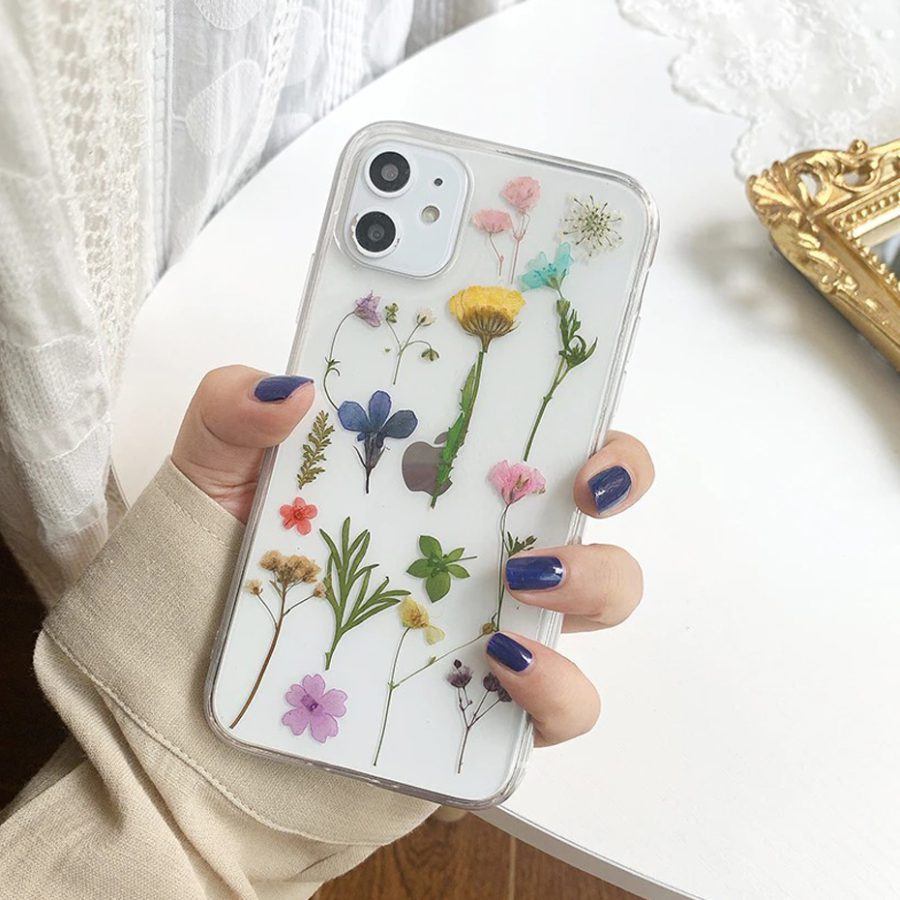 Dried Flowers iPhone XR Case