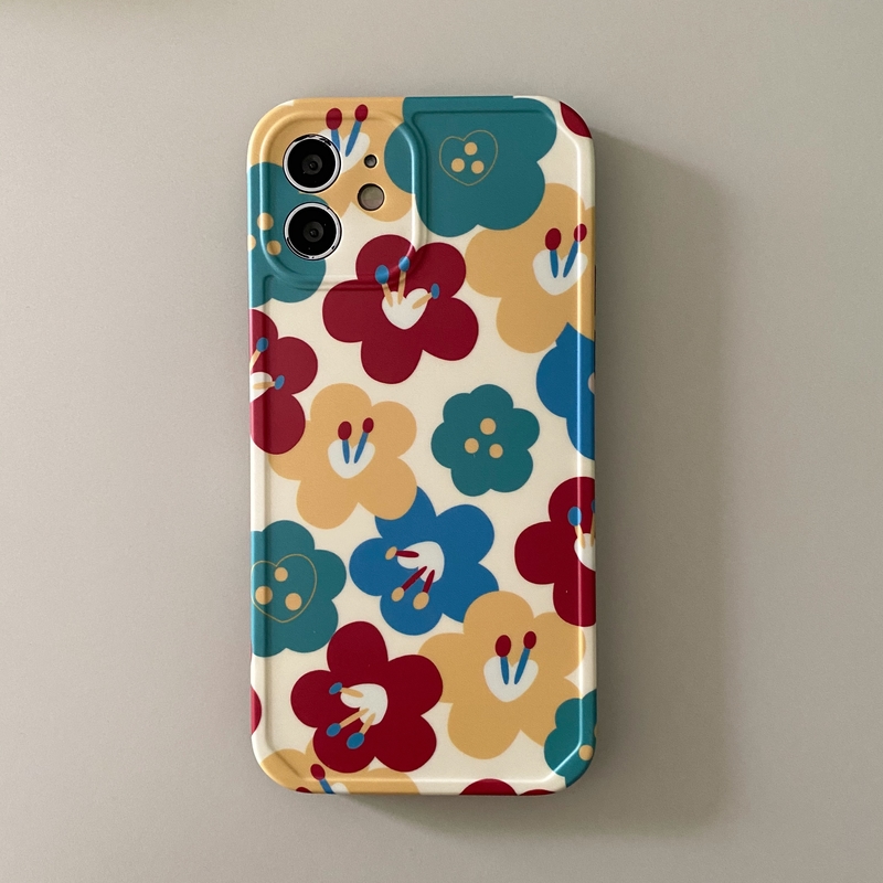Old Flowers iPhone 13 Case