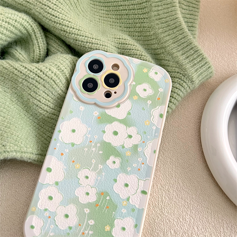 Green Flowers iPhone 12 Case