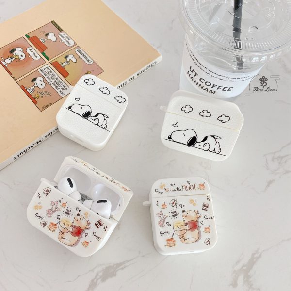 Pooh & Snoopy AirPods Case