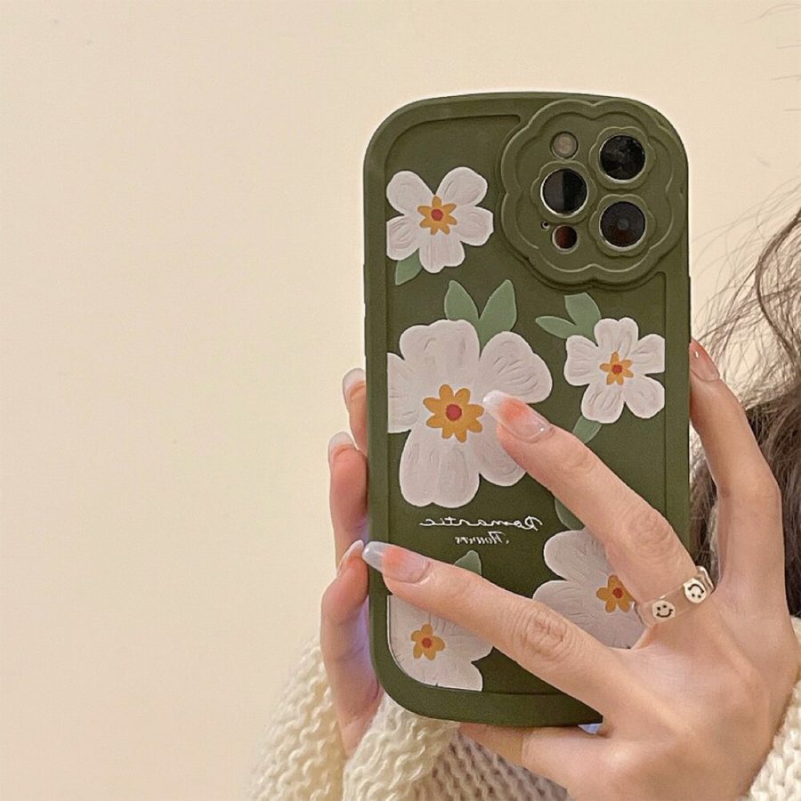 White Flowers iPhone 12 Pro Max Case