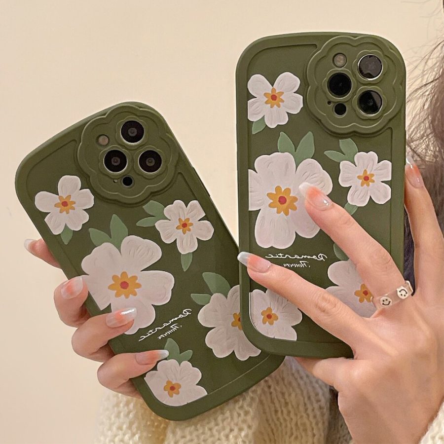 White Flowers iPhone 13 Pro Max Case
