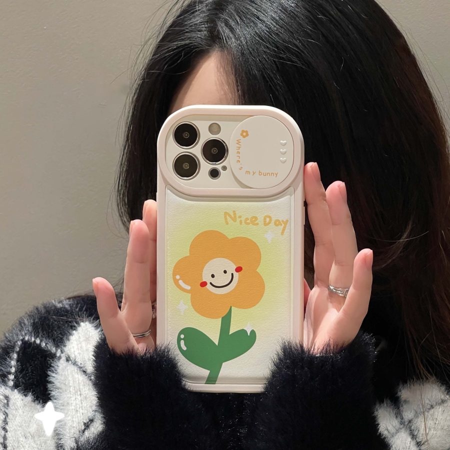 Smiling Flower iPhone 13 Pro Max Case