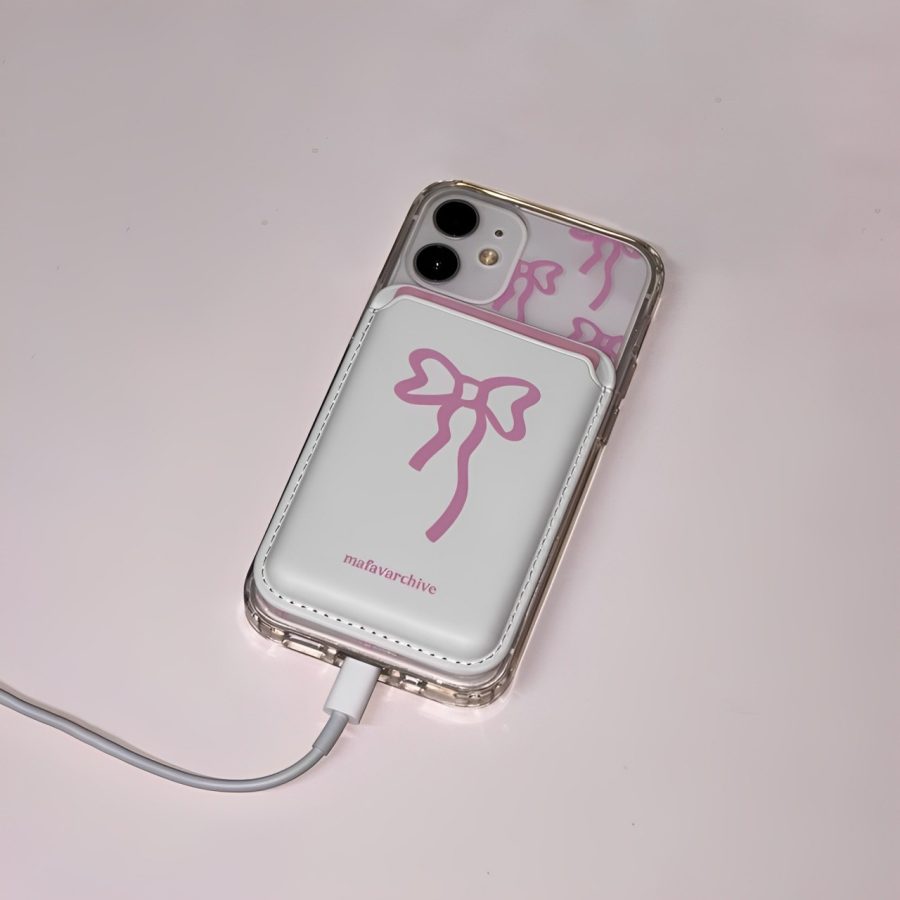 Pink Bow Tie MagSafe iPhone 12 Case