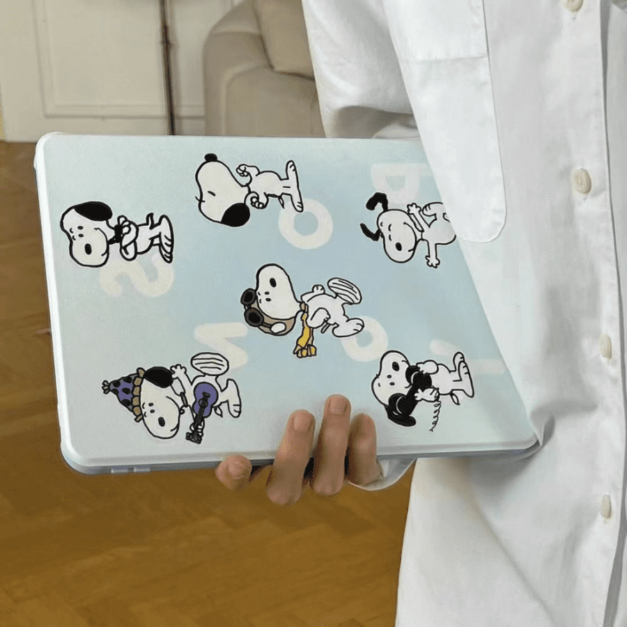iPad 10th Generation Case - Snoopy Design